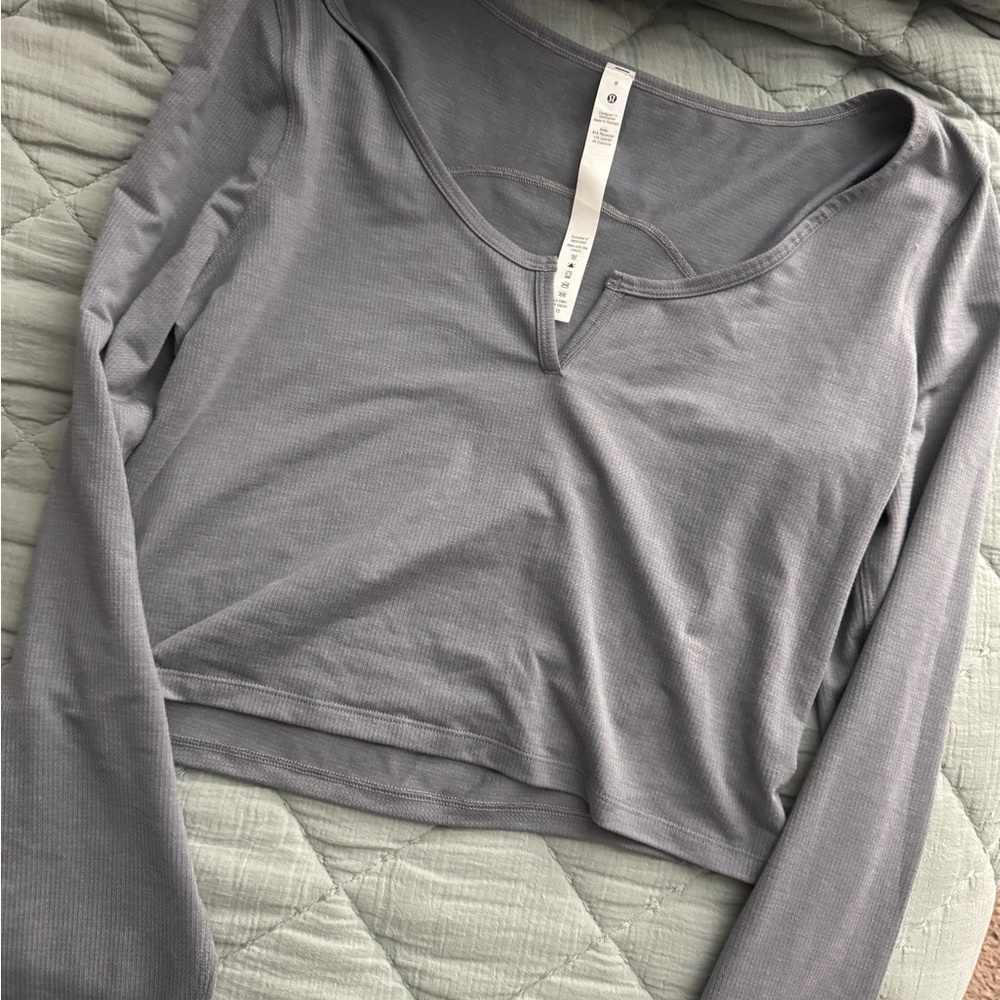 Lululemon Henley Cropped long sleeve